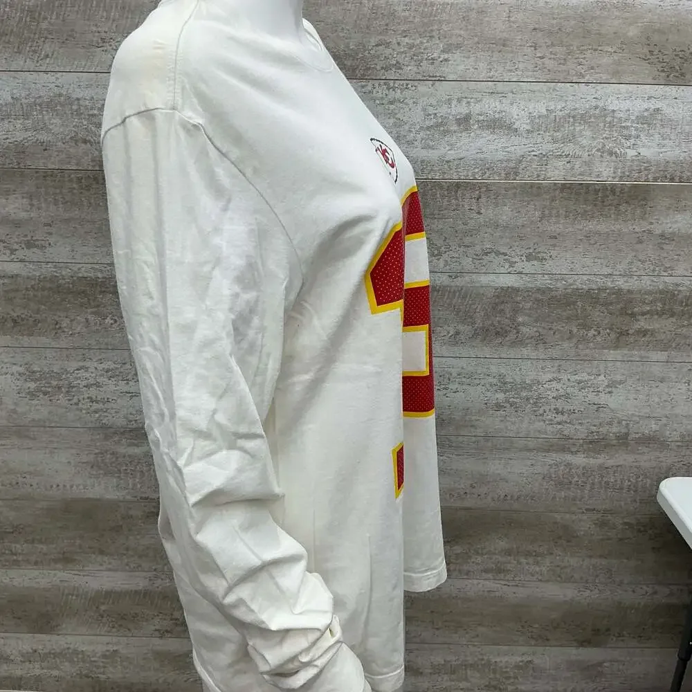 Nike Kansas City Chiefs Patrick Mahomes 15 Super Bowl LVII Long Sleeve Medium